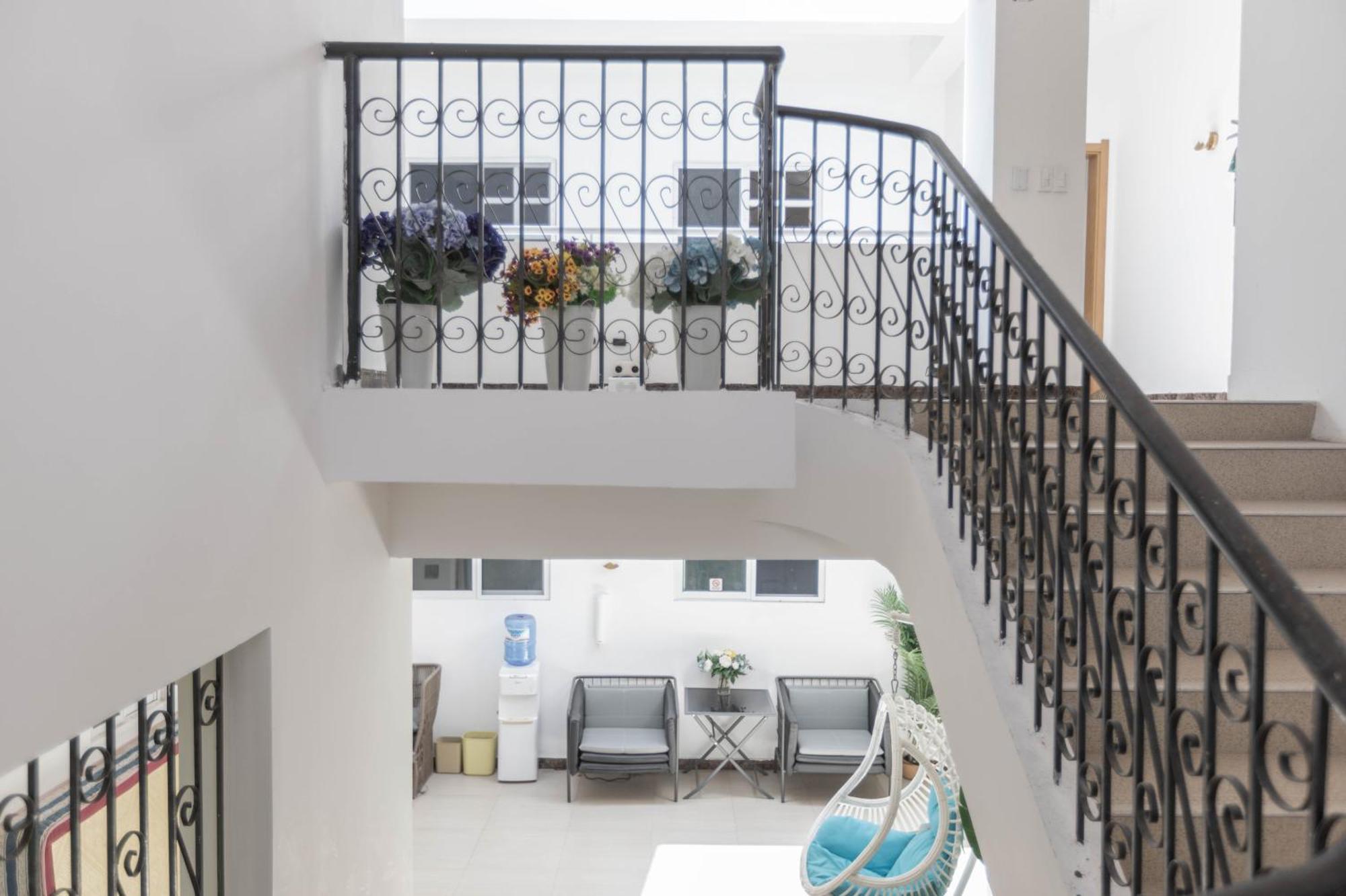 Hotel Oasis Boutique House Saipan Esterno foto